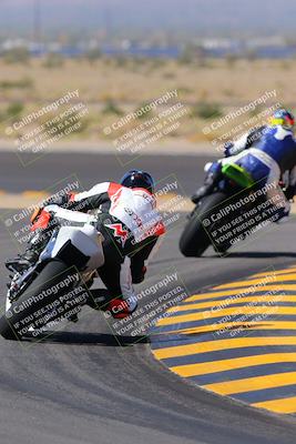 media/Oct-08-2022-SoCal Trackdays (Sat) [[1fc3beec89]]/Turn 11 Backside (1145am)/